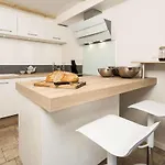 Pele - Alpes Travel - - Sleeps 11 Dağ evi