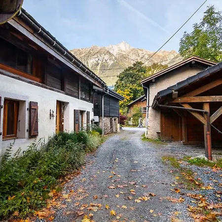 Pele - Alpes Travel - - Sleeps 11 *