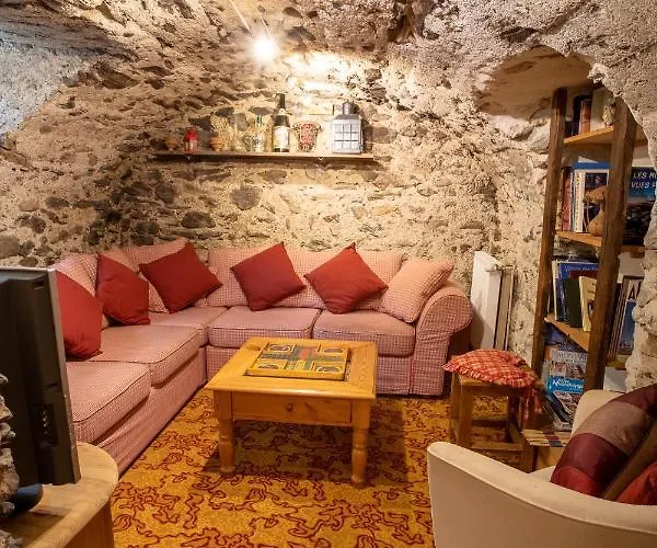 Pele - Alpes Travel - - Sleeps 11 Alpehytte