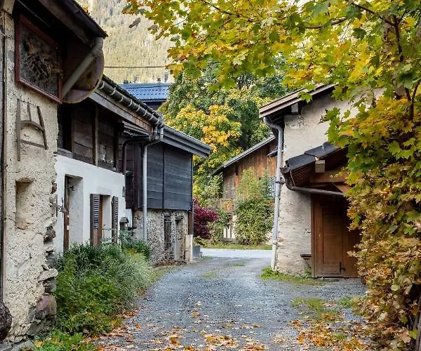 Pele - Alpes Travel - - Sleeps 11